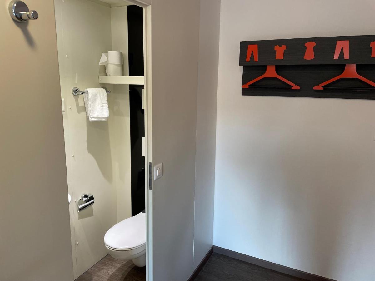 Easyhotel Zuerich Limmatplatz Екстериор снимка