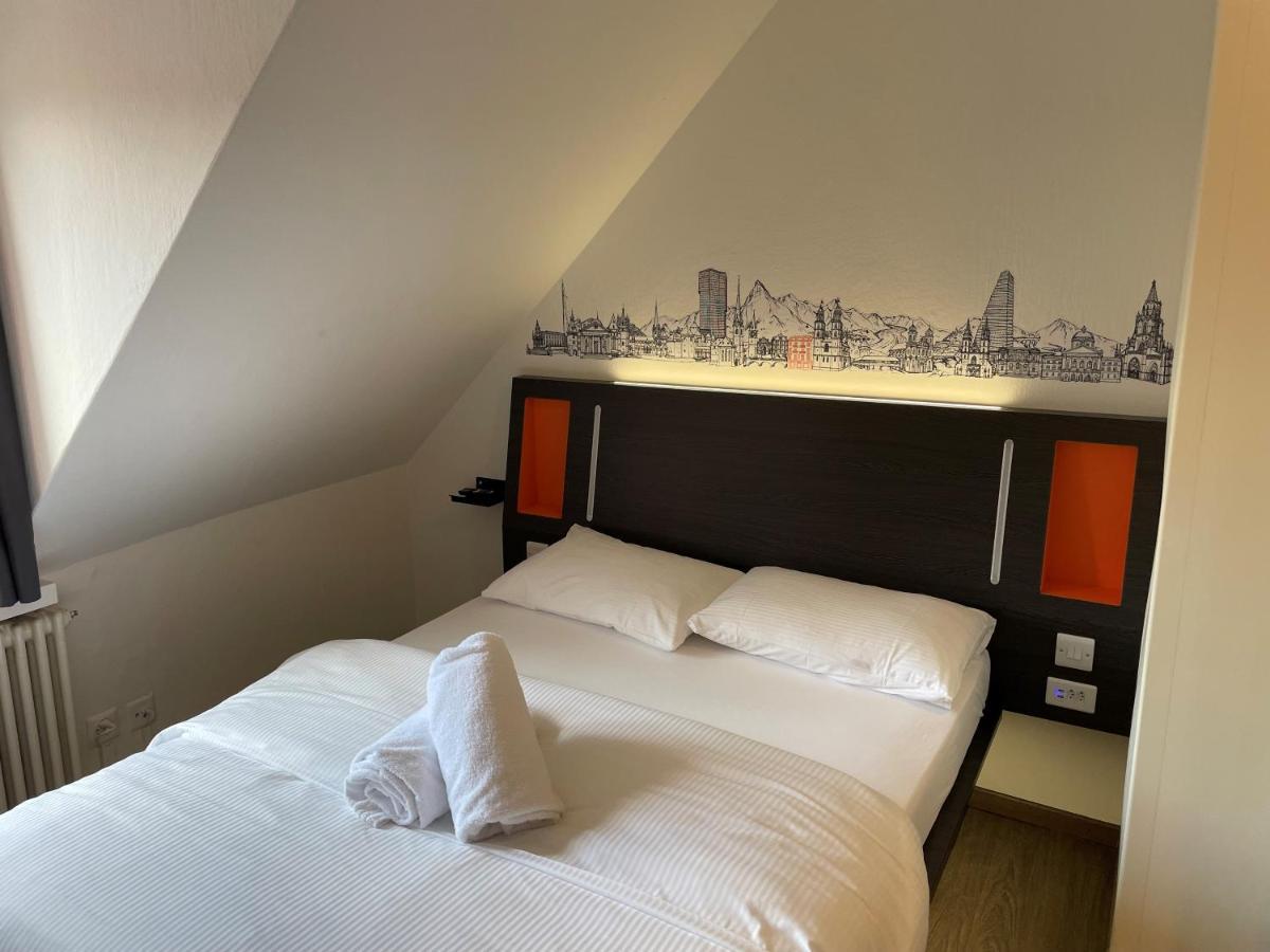 Easyhotel Zuerich Limmatplatz Екстериор снимка