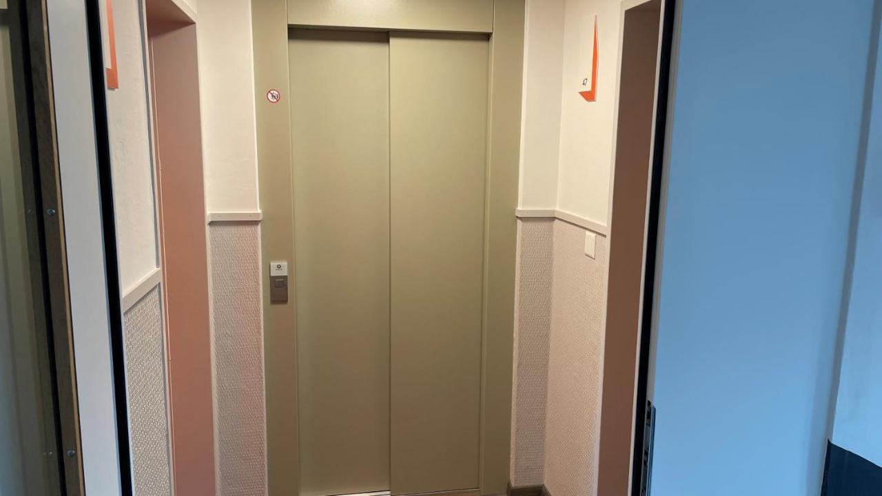 Easyhotel Zuerich Limmatplatz Екстериор снимка